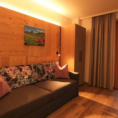 Schlagalm Zillertal Fuz100 Apartman *