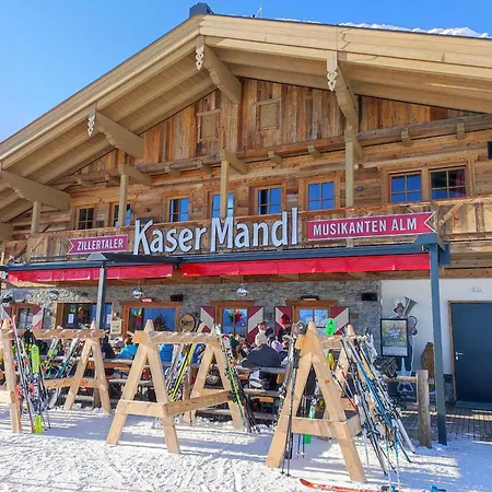 Schlagalm Zillertal Fuz100 * Fügen